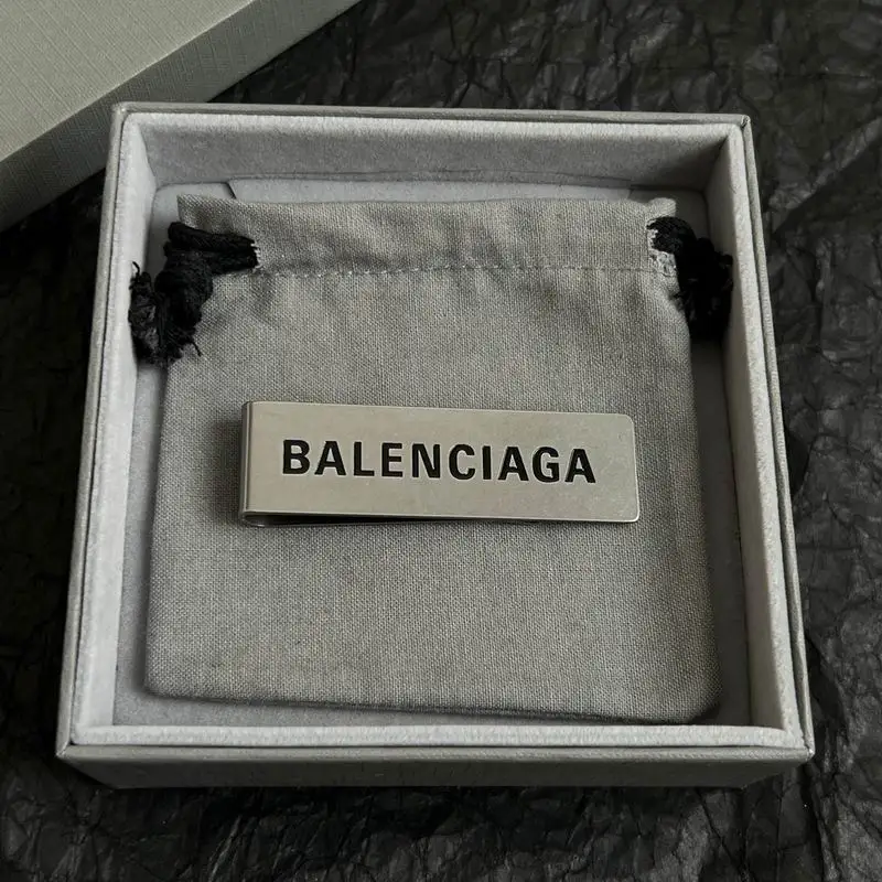 Balenciaga Brooch 04yxh01